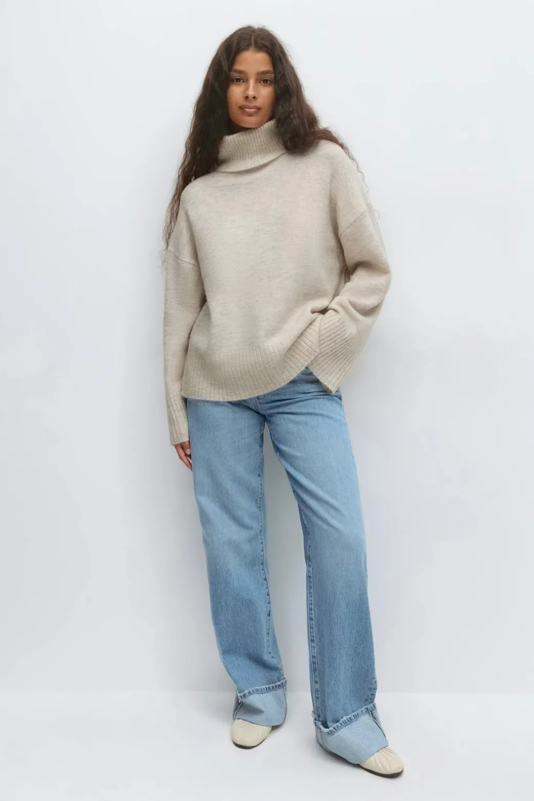 Long sleeve knitted sweater