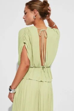 Loose sleeveless top