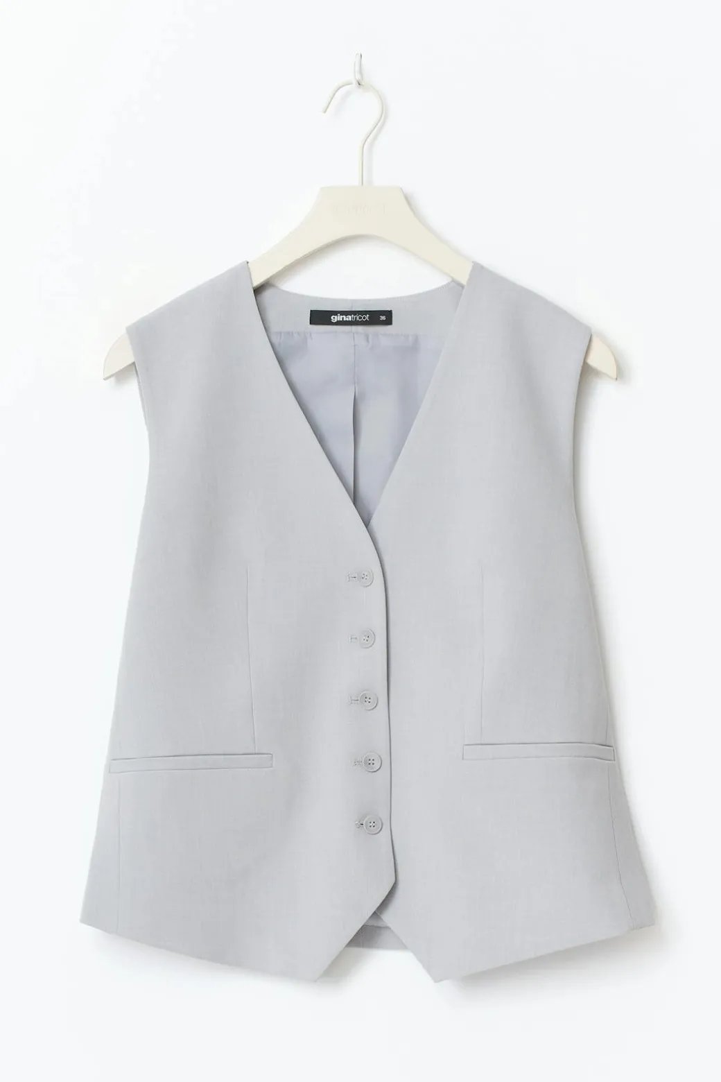 Loose tailored vest