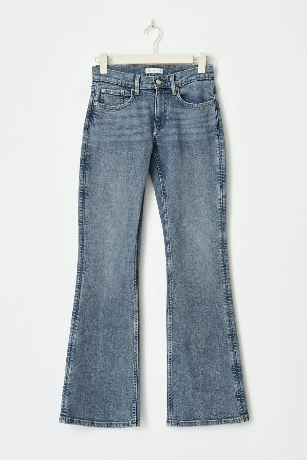 Low waist bootcut jeans