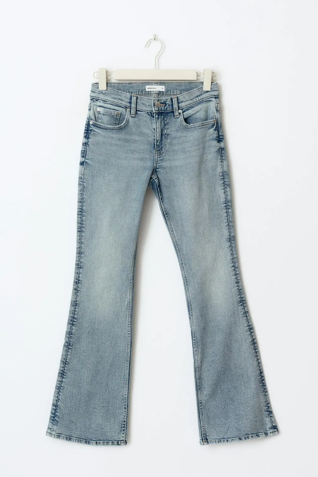 Low waist bootcut jeans
