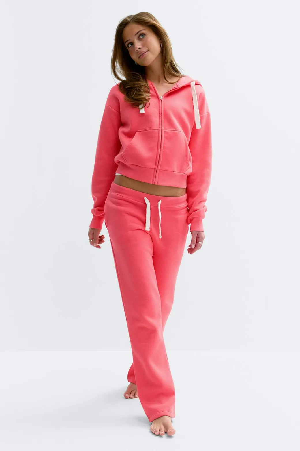 14+ low waist sweatpants