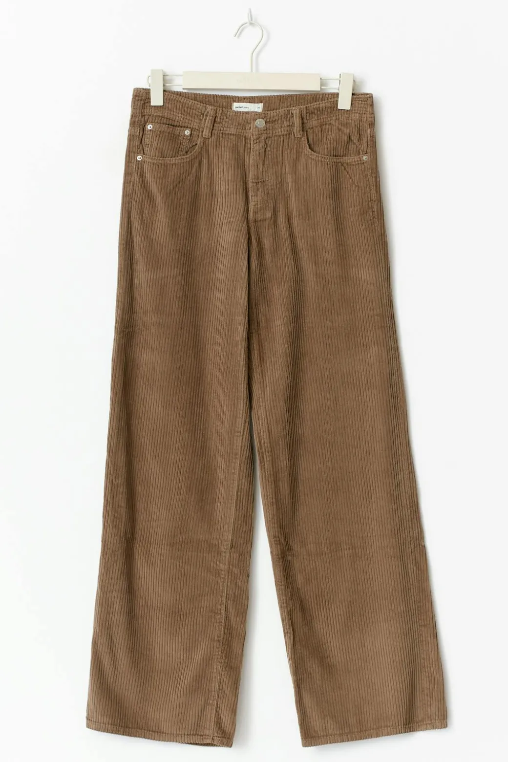 Low wide cord jeans