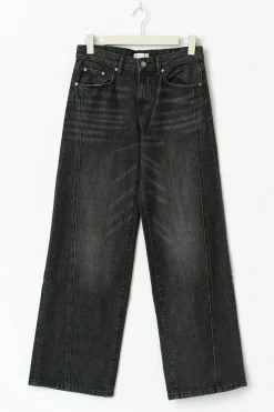 Low wide front seam jeans