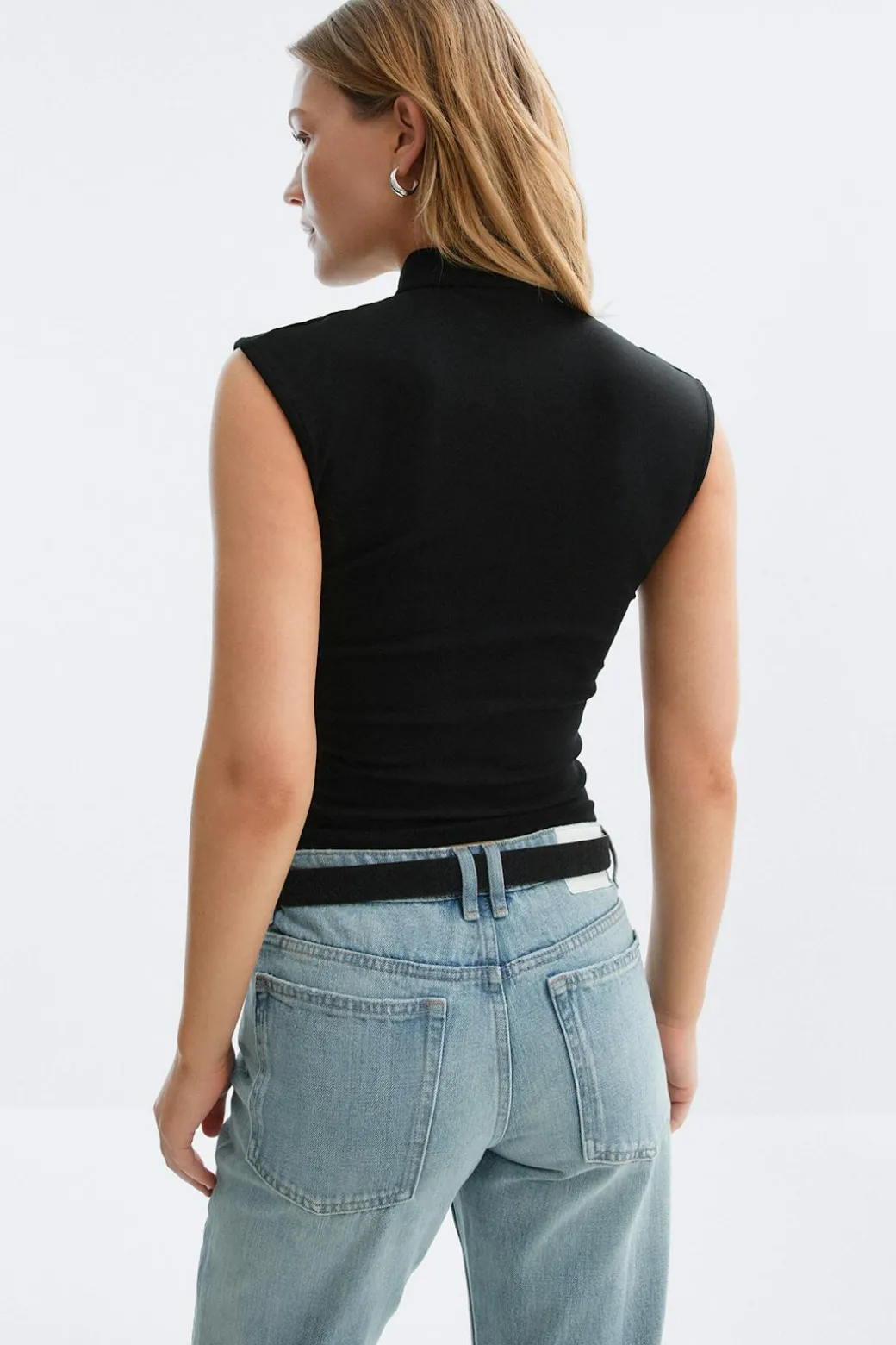 Mandarin collar button top