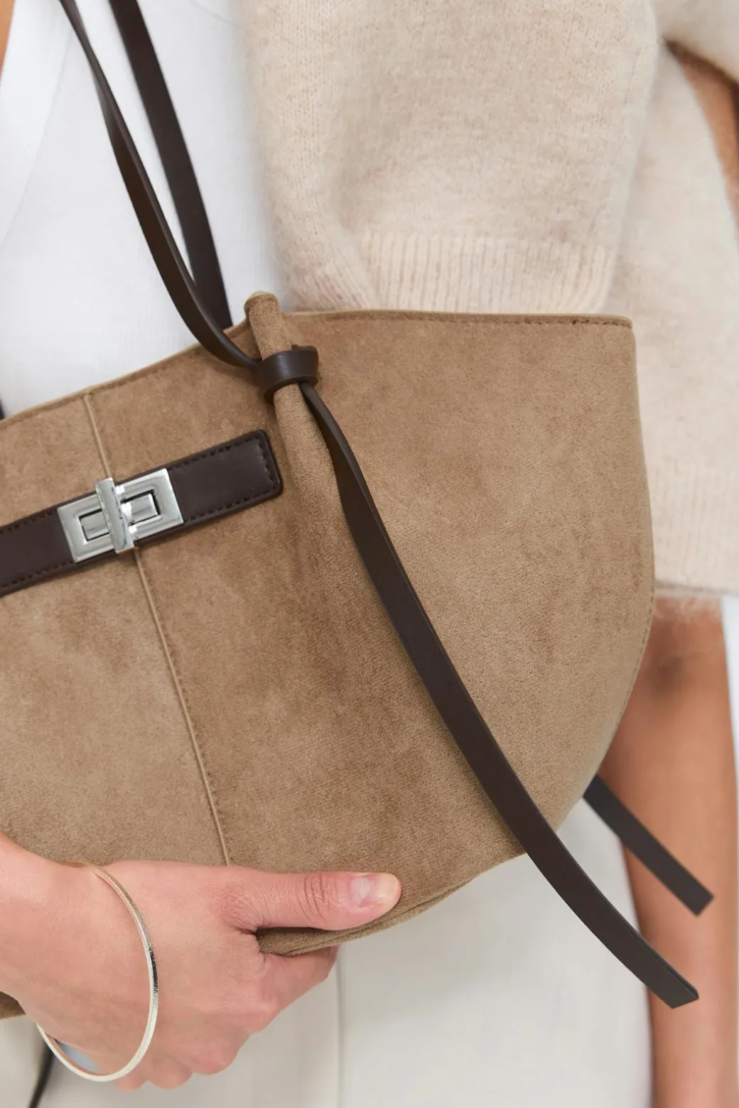 Midi long strap bag