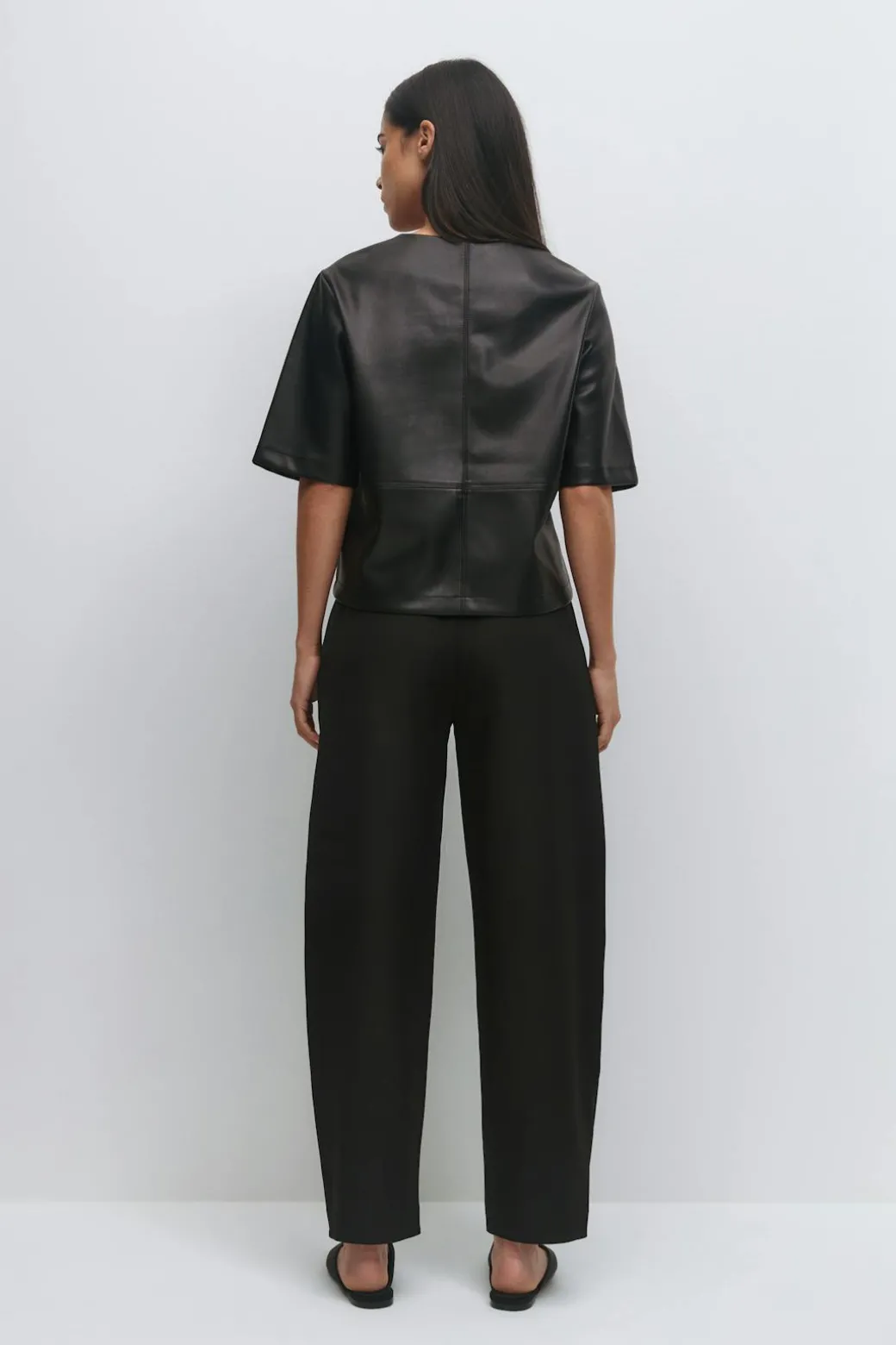 Mid waist barrel trousers