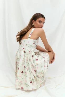 Mini dress