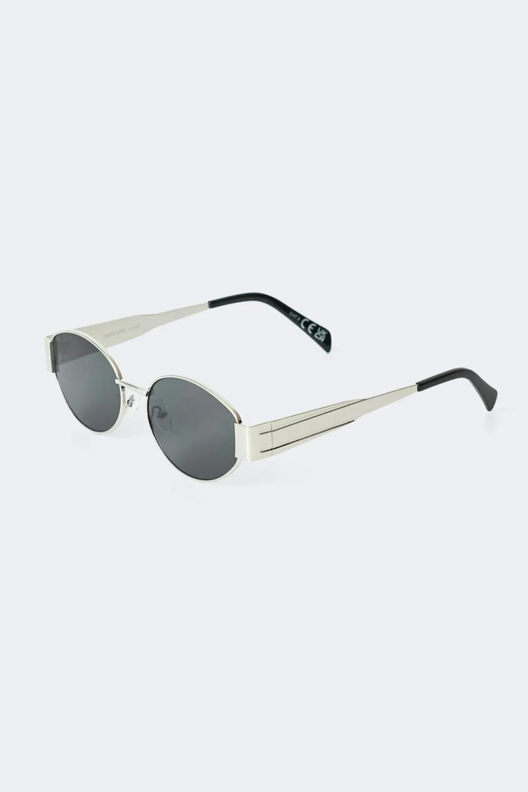 Oval metal frame sunglasses