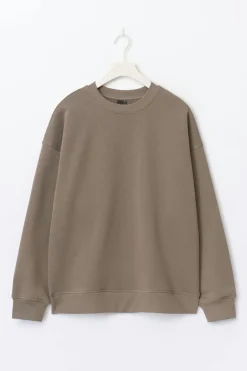 Oversized crew neck sweater