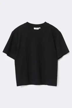 Perfect tee