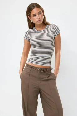 Perfect tight tee