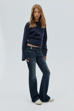 Pleated flare jeans