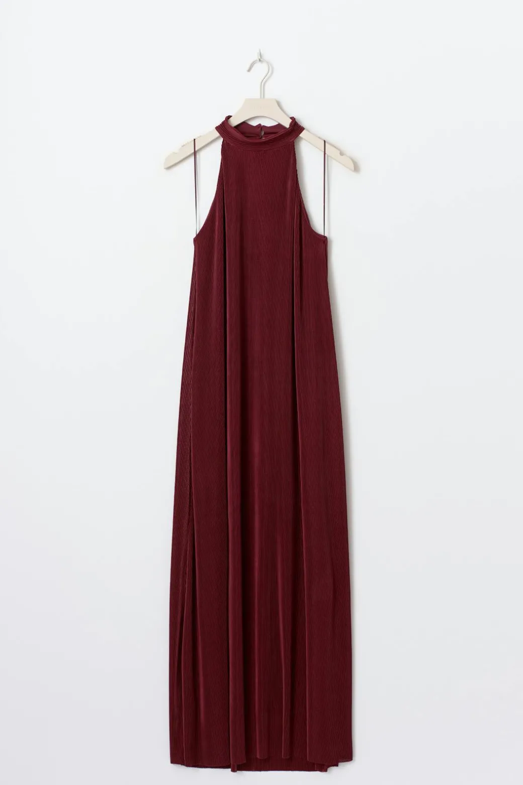 Pleated maxi dress
