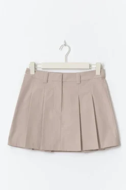 Pleated skirt