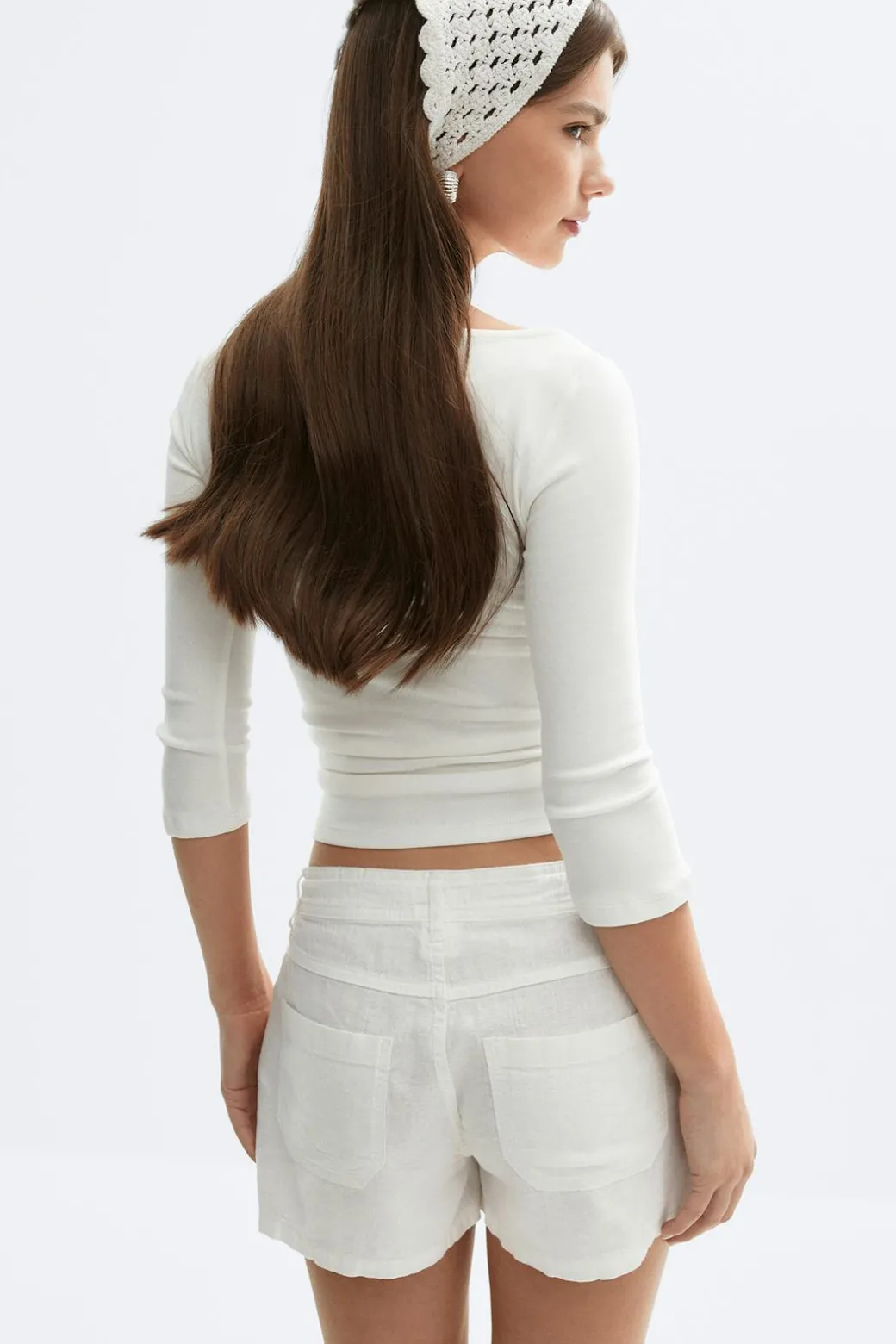 Quarter sleeve boatneck top