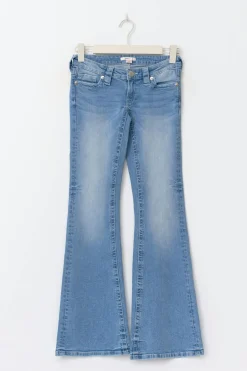 14+ runway jeans