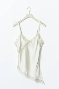 Satin asymmetric singlet