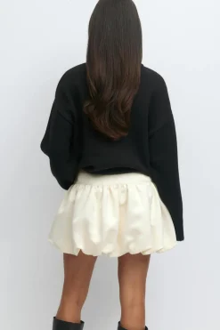 Satin balloon mini skirt
