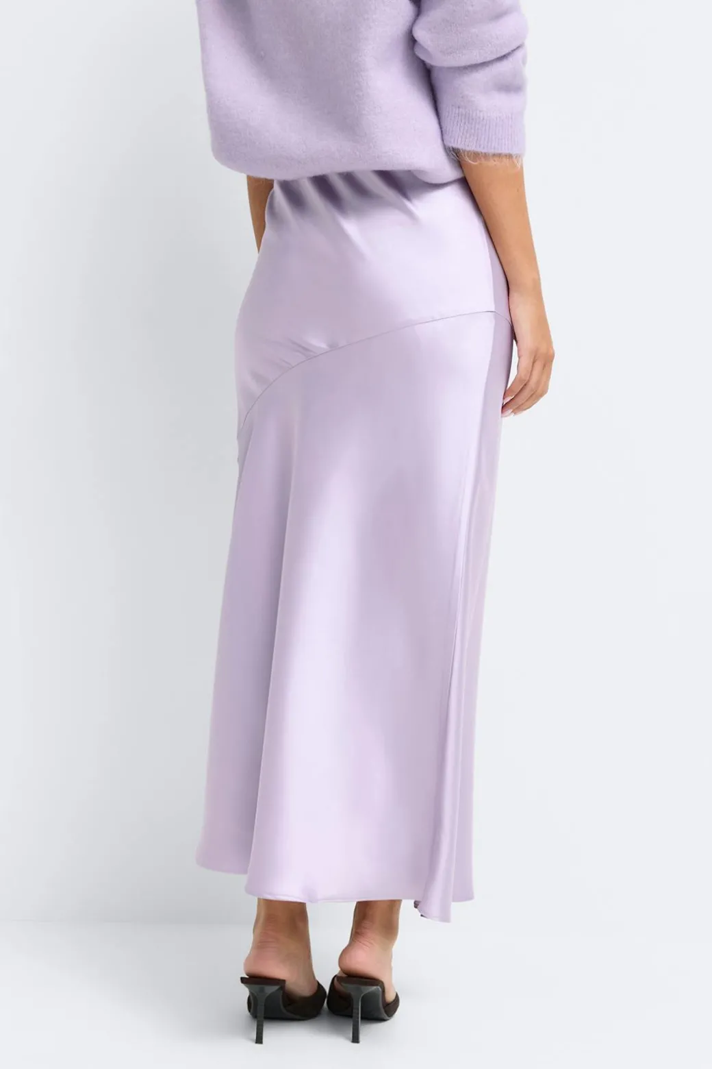 Satin skirt