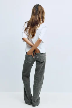Scandi low straight jeans