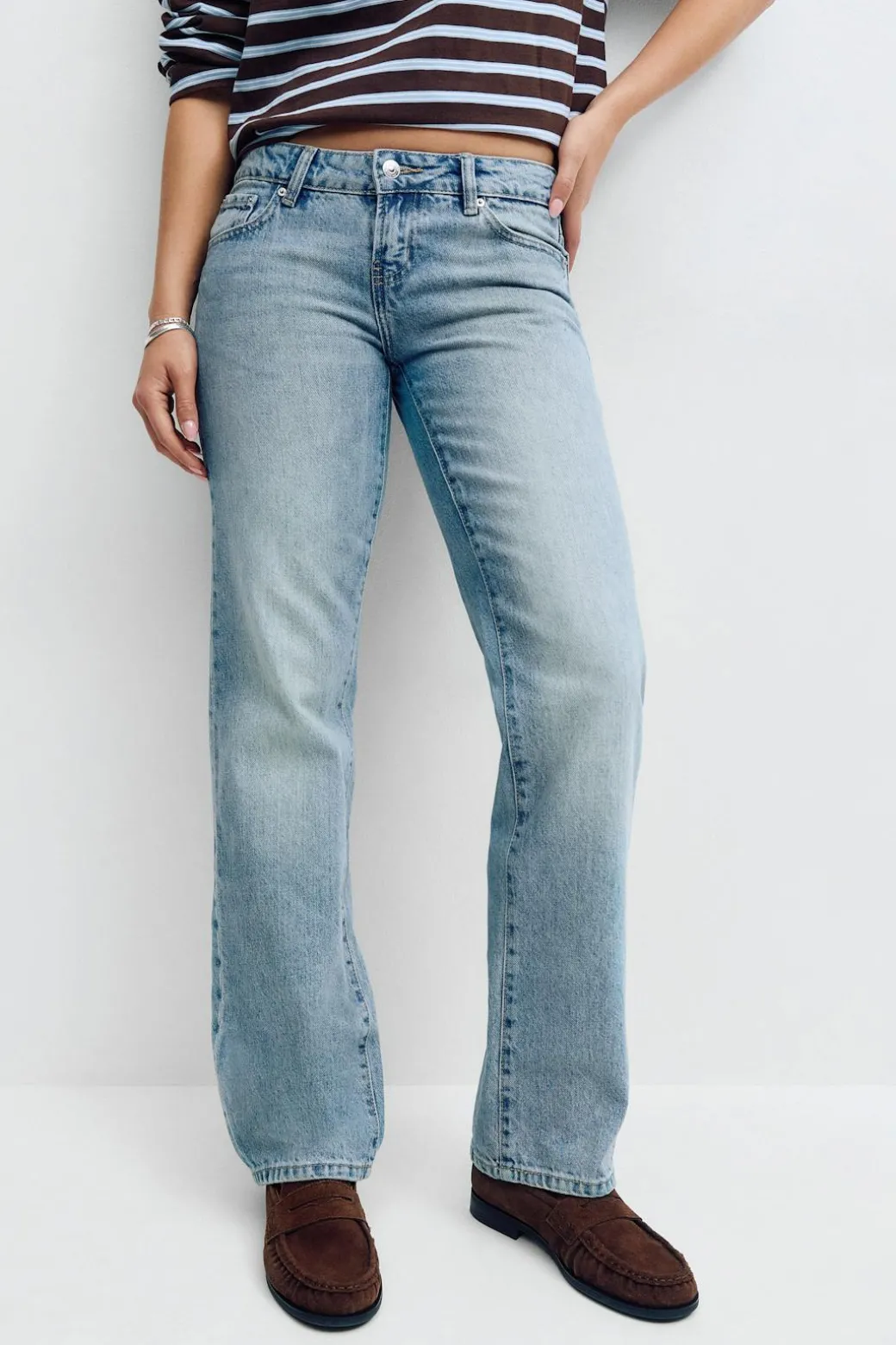 Scandi low straight jeans