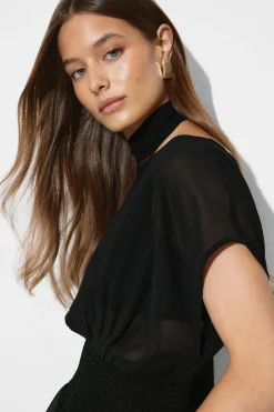 Scarf blouse