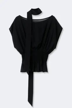 Scarf blouse