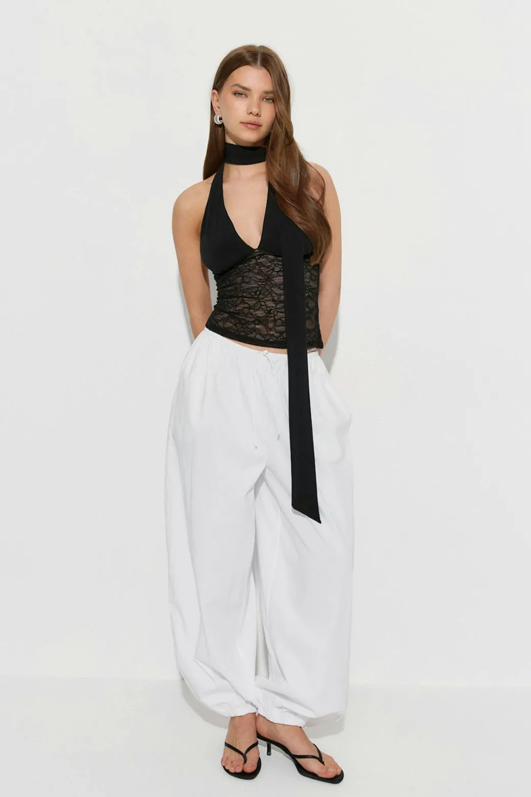 Scarf halterneck top