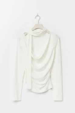 Scarf top