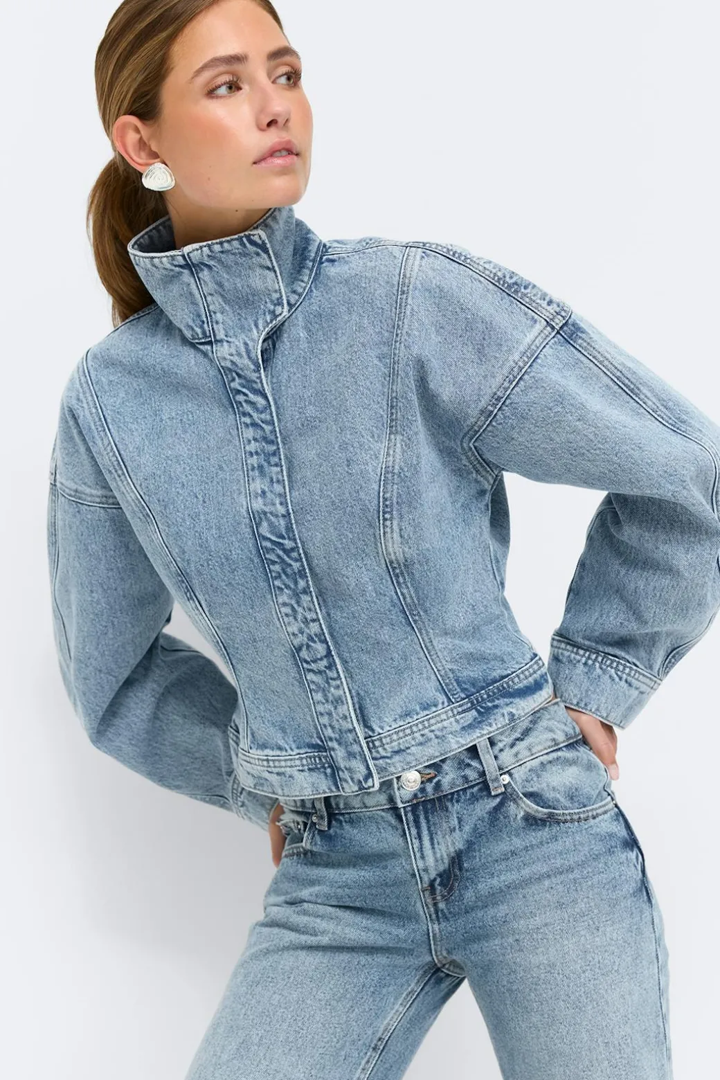 Sculpted denim jacket