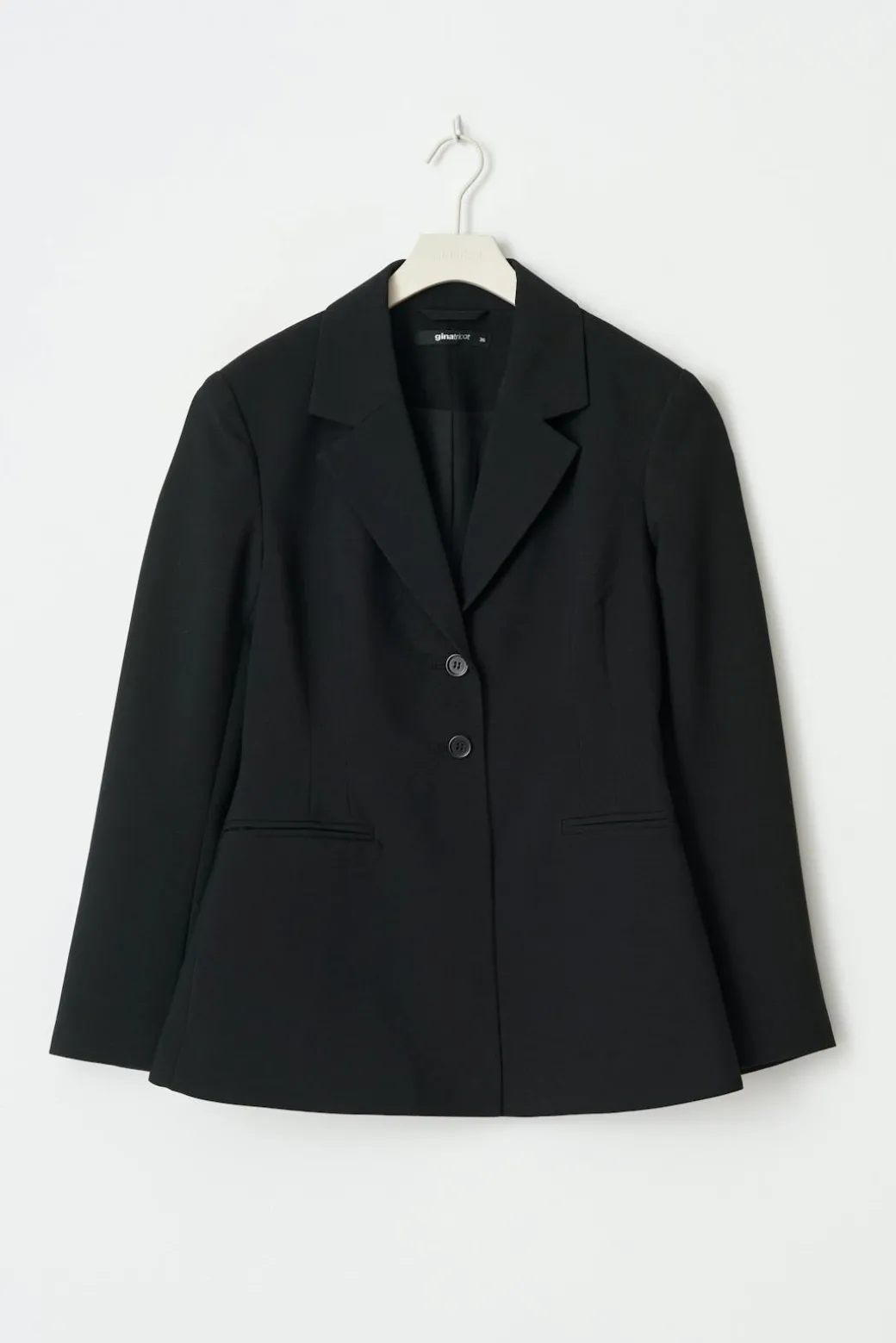 Shaped blazer