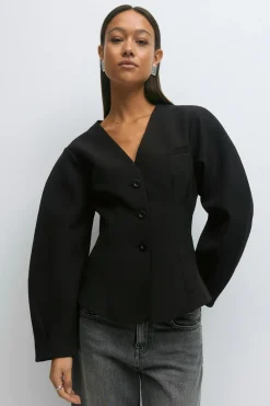Shaped blazer