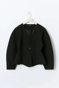 Shaped blazer