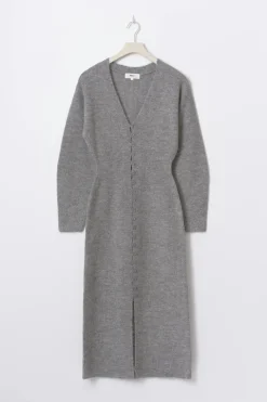 Shaped knitted dress