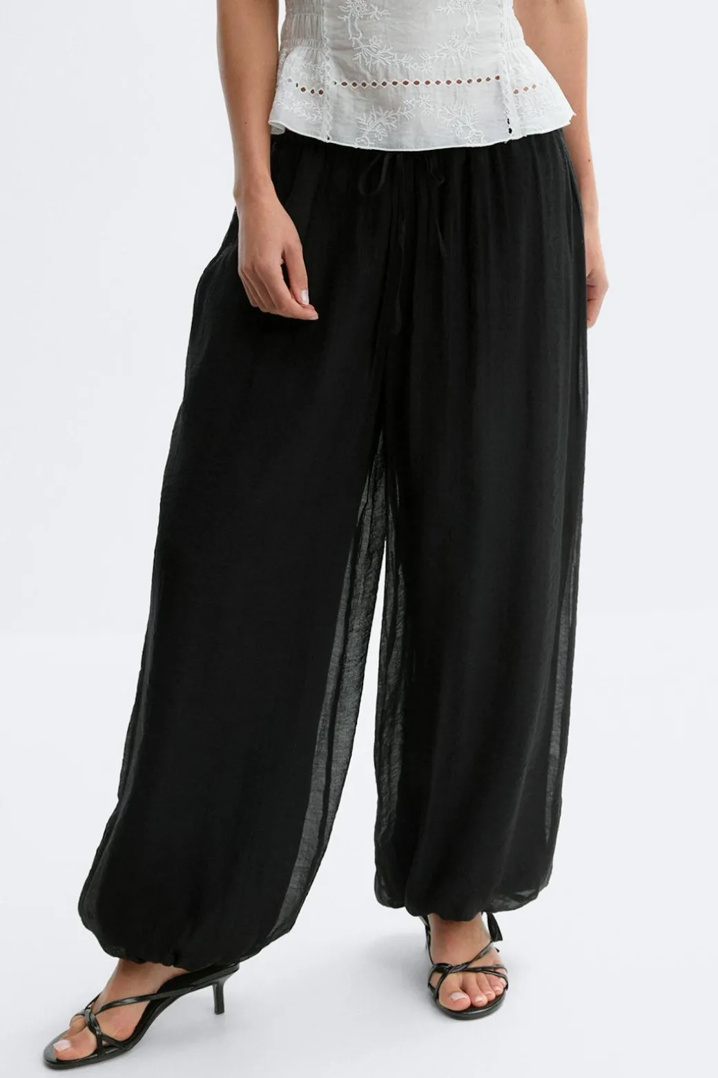 Sheer balloon trousers