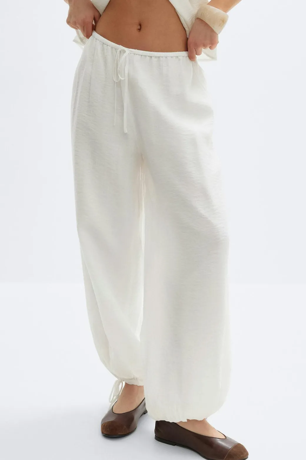 Sheer balloon trousers