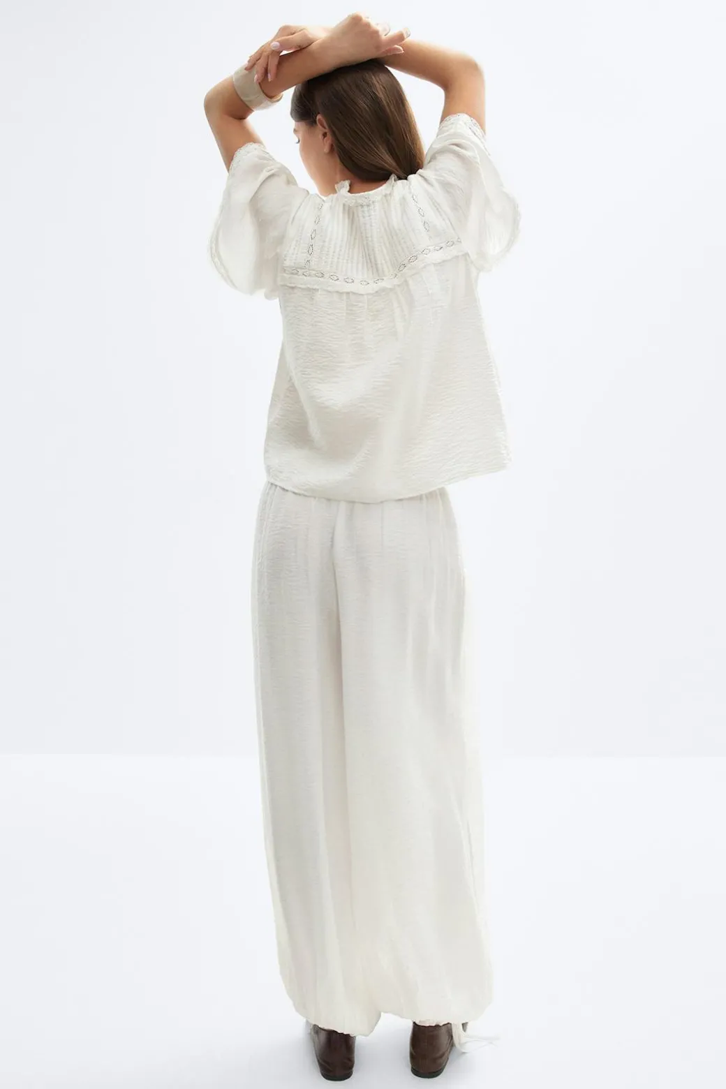 Sheer balloon trousers