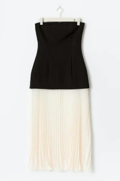 Sleeveless dropped waist dress