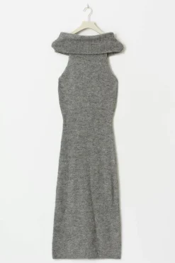 Sleeveless polo knitted dress