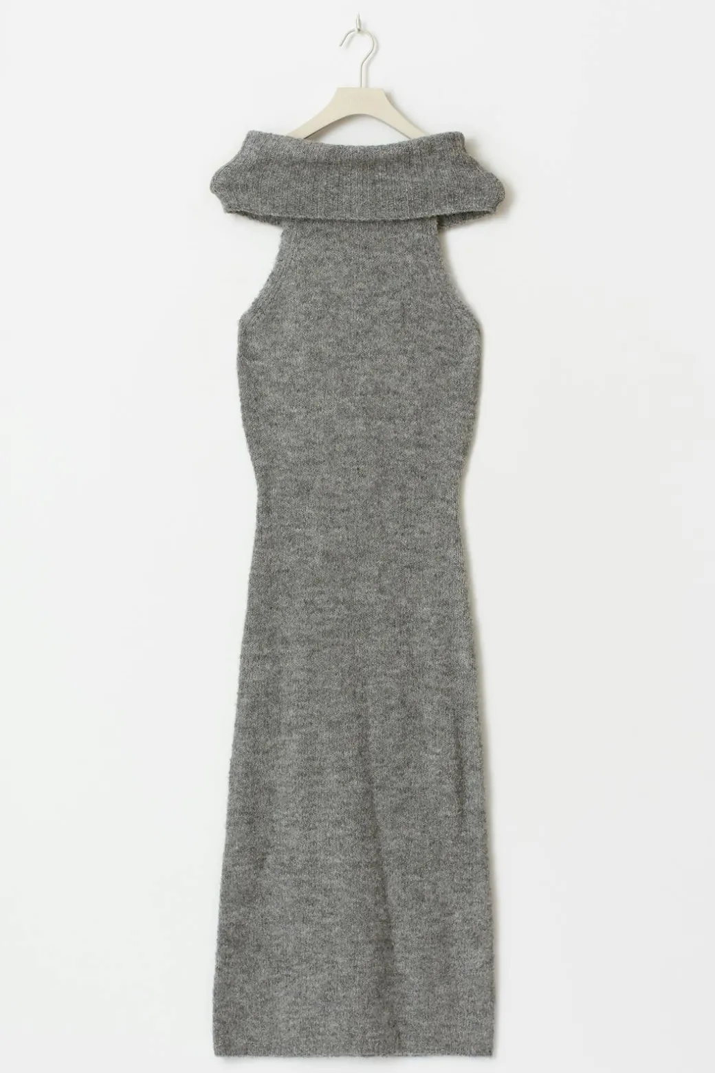 Sleeveless polo knitted dress