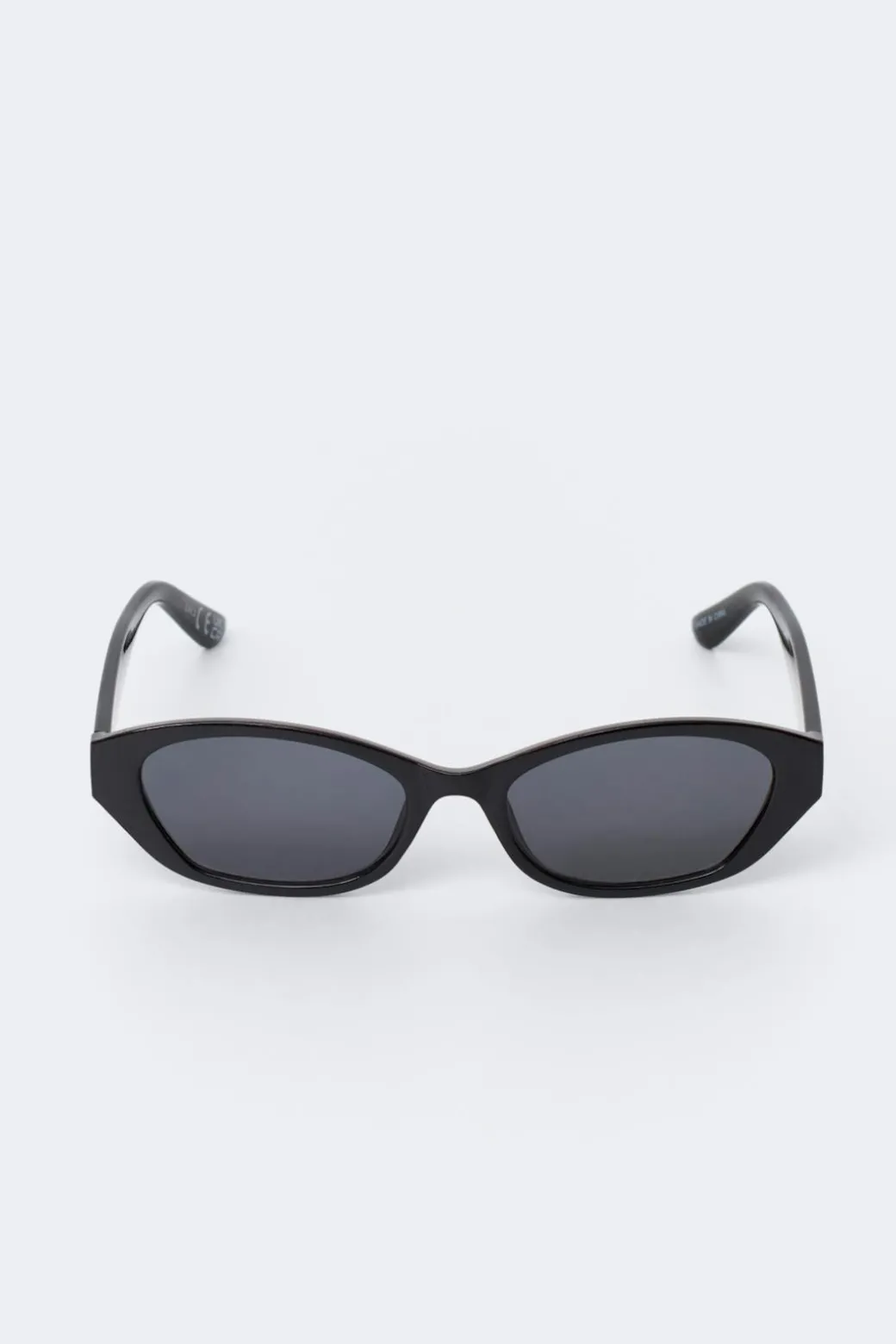 Slim cat eye sunglasses