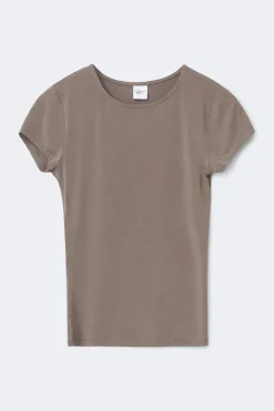 Slim fit top