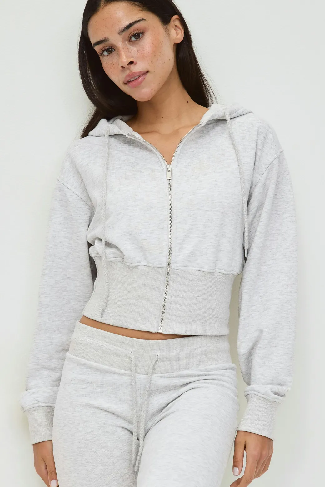 Slim fit zip hoodie