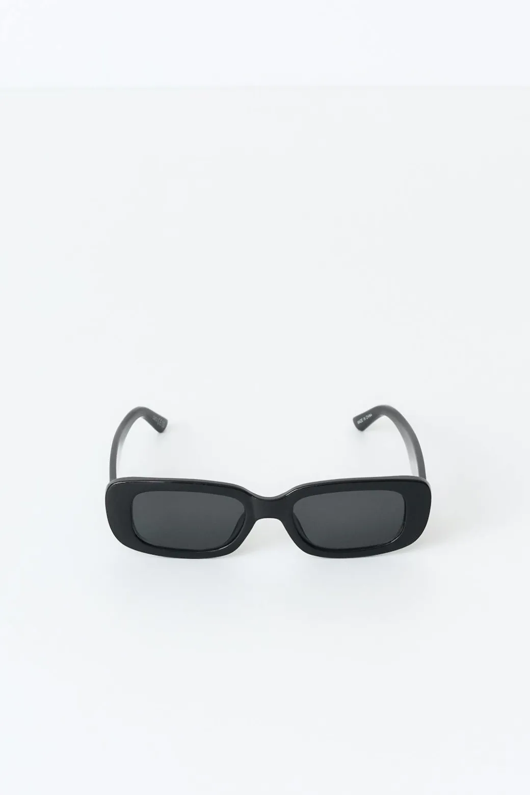 slim rectangular sunglasses
