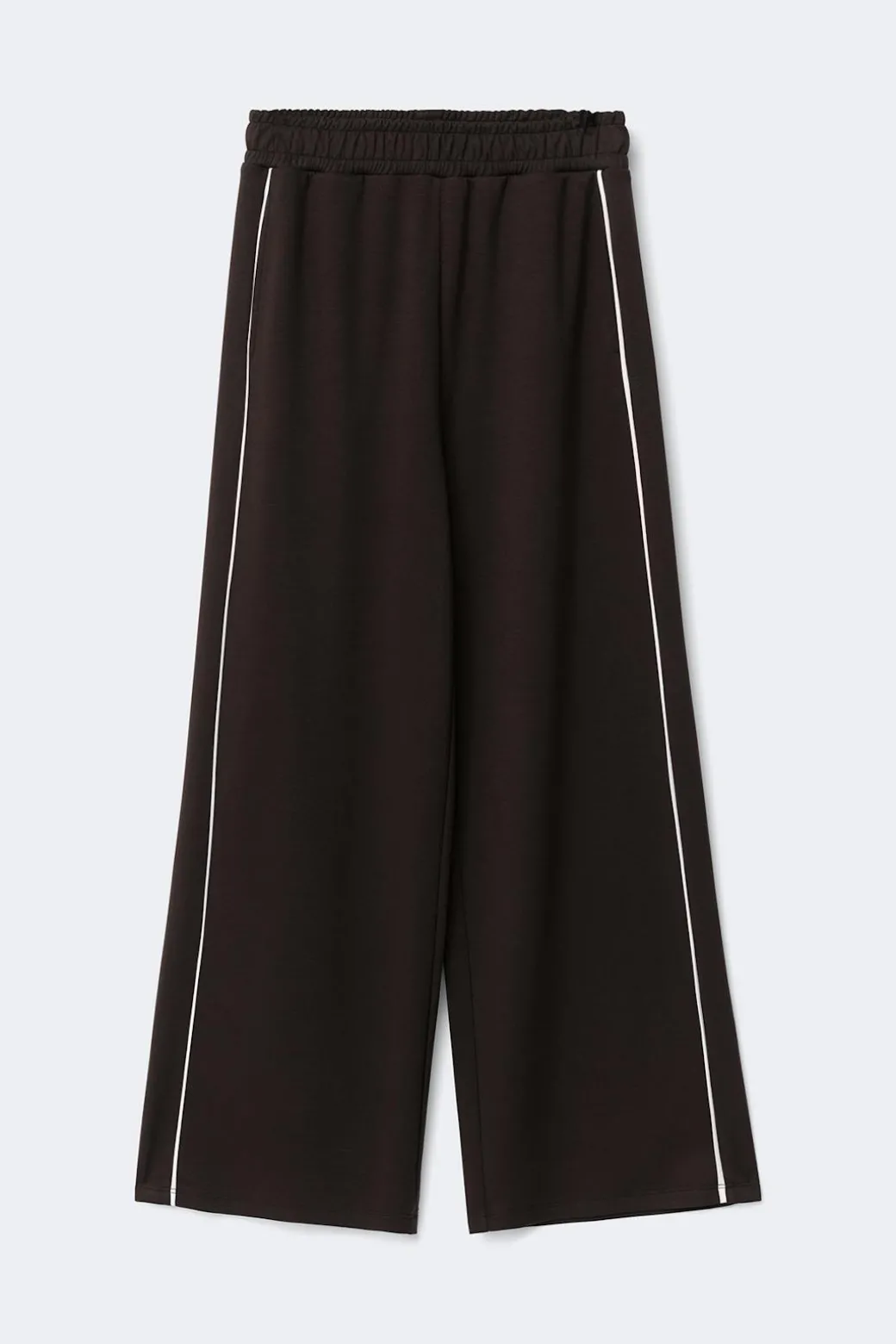 Soft sporty trousers