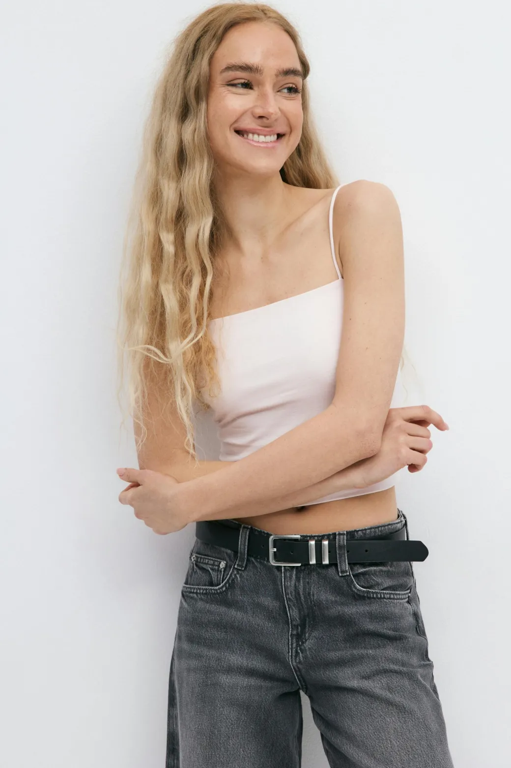 spaghetti strap singlet