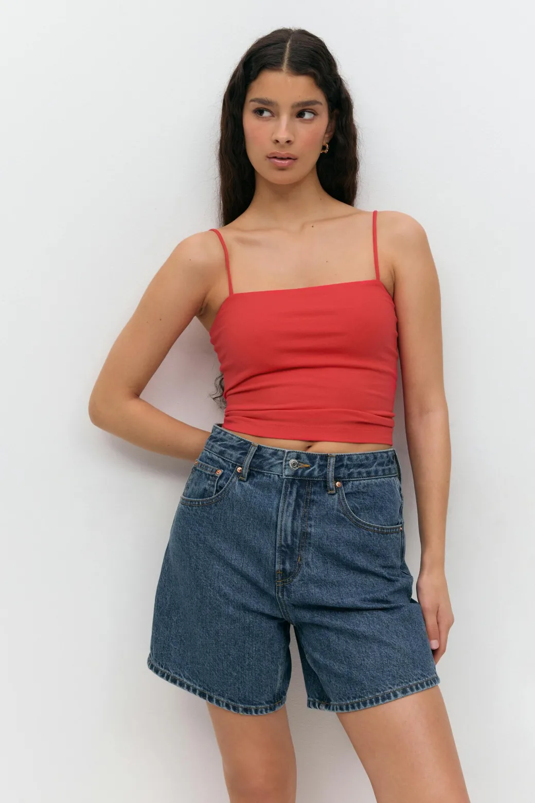 spaghetti strap singlet
