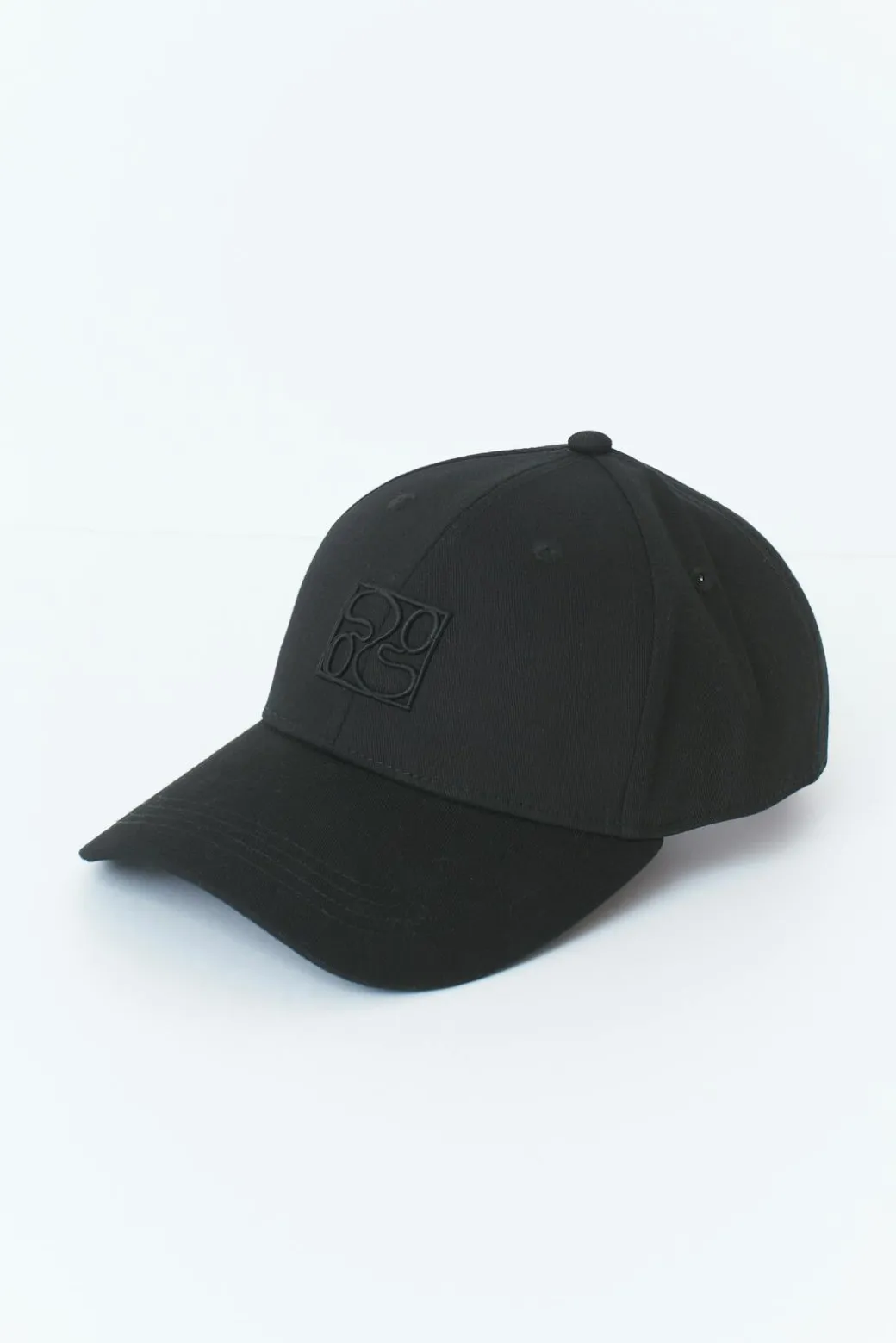 Sporty cap