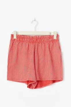 Textured shorts